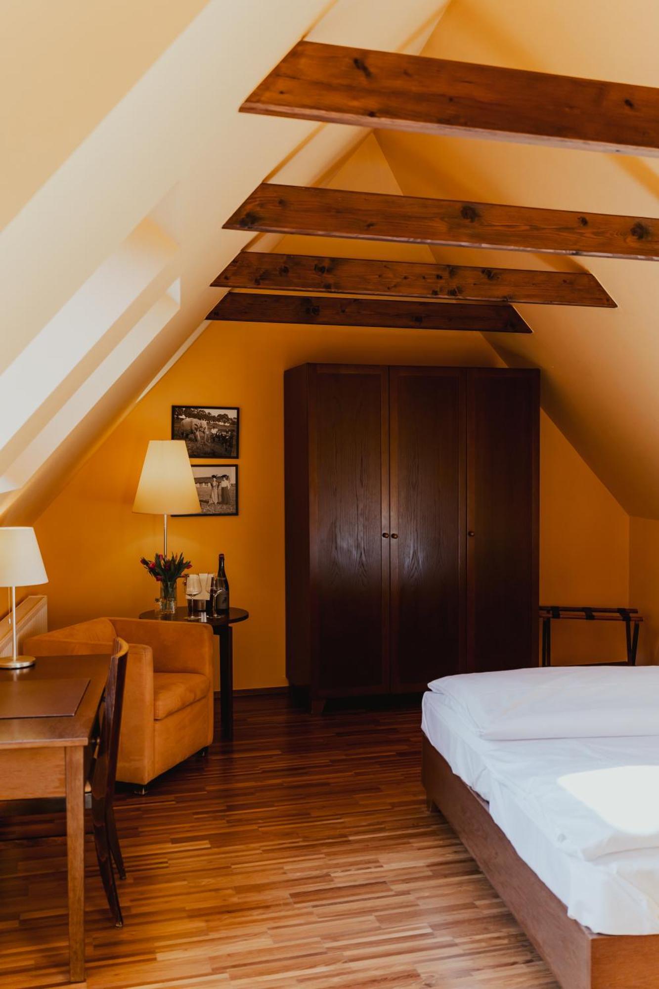 Hotel Sporer Bad Radkersburg Bagian luar foto