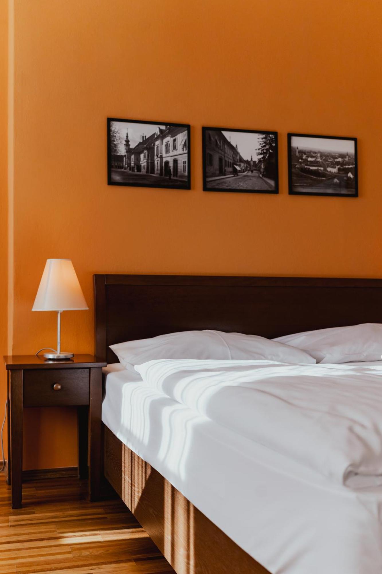 Hotel Sporer Bad Radkersburg Bagian luar foto